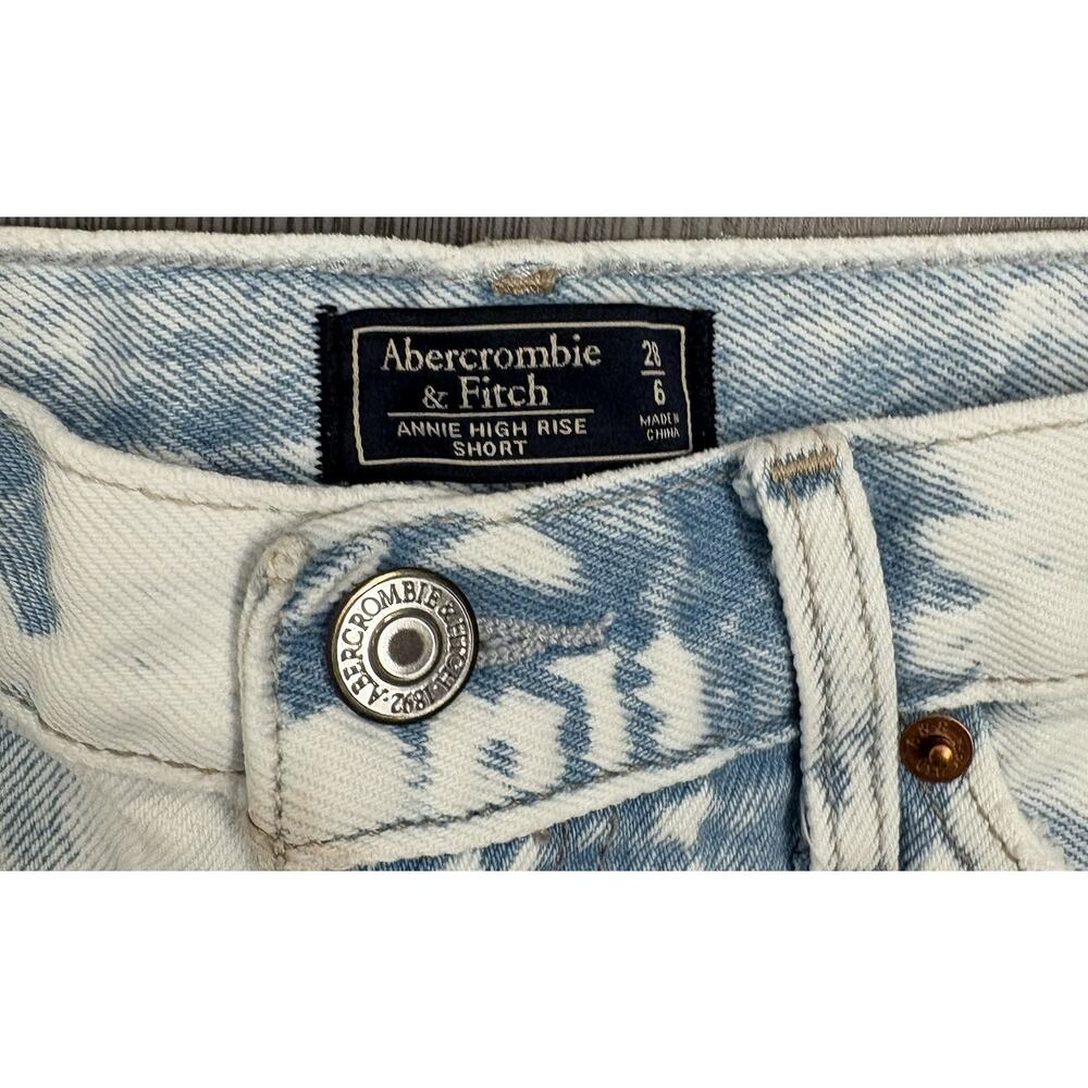 Abercrombie & Fitch Annie High Size Shorts Size 28/6 White Wash - Picture 3 of 7